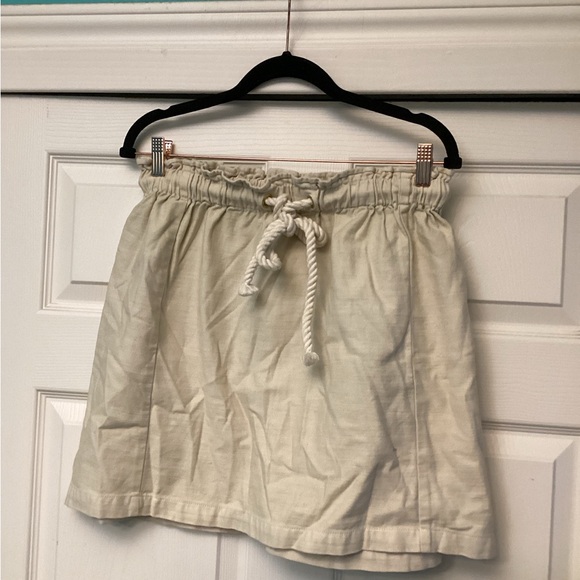 💥PRICE DROP💥 Tie-Waist Pull-On Skirt in Dusty Ivory - Picture 2 of 6